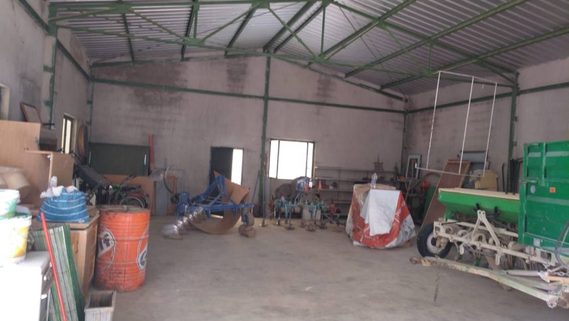 Venta - Commercial property - Yecla - Yecla Centro