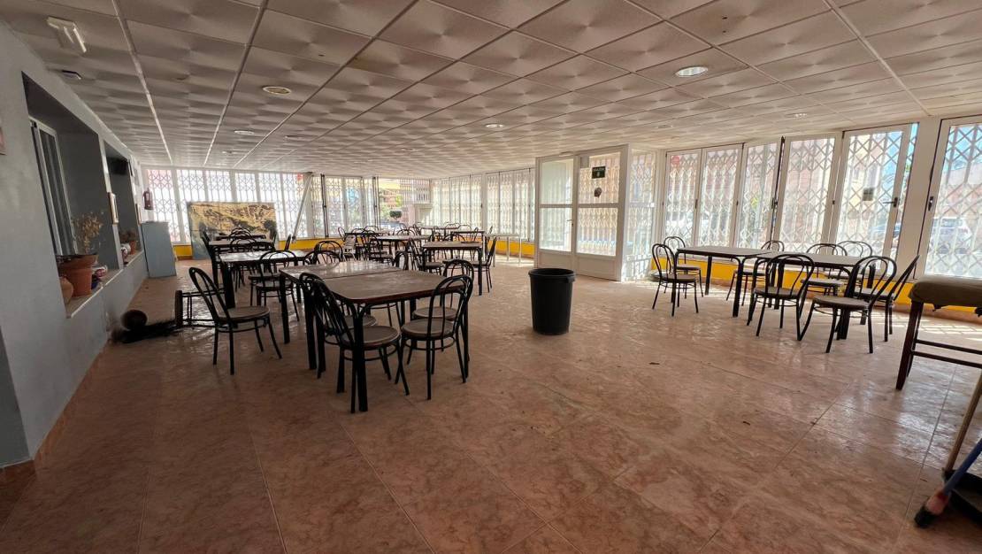 Venta - Commercial Unit - Torrevieja - Cabo cervera