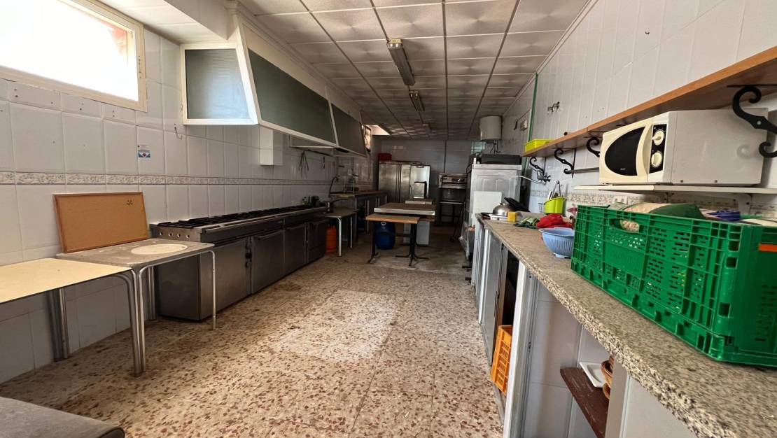 Venta - Commercial Unit - Torrevieja - Cabo cervera