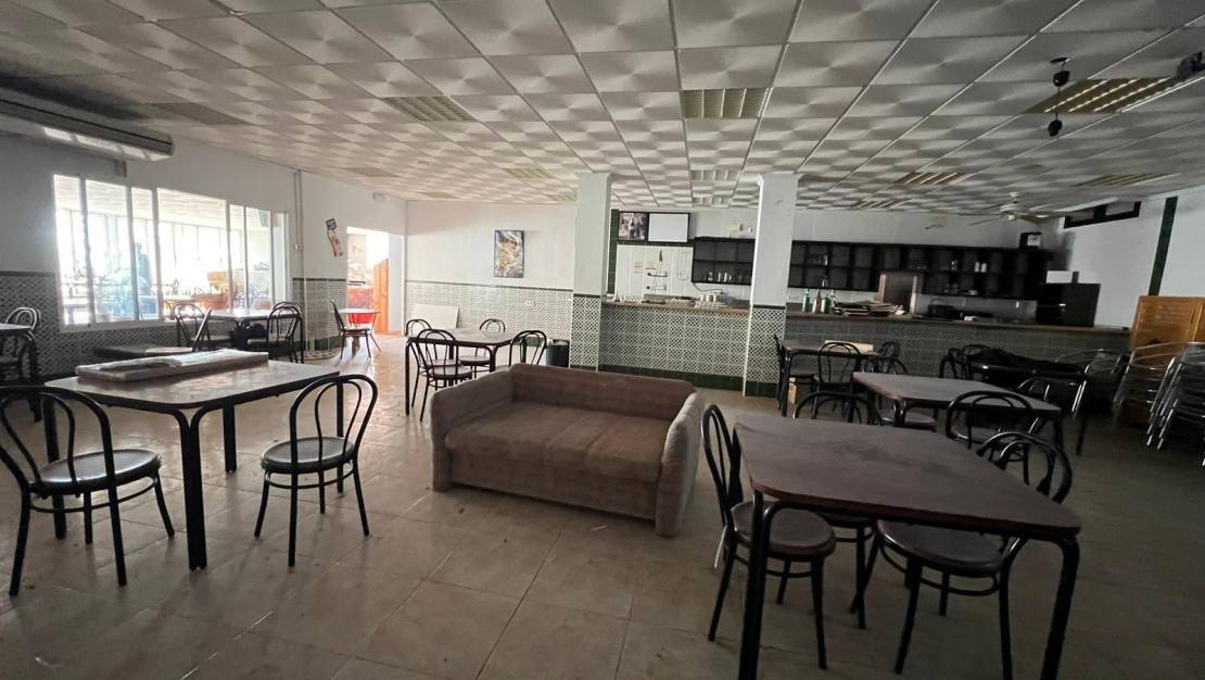 Venta - Commercial Unit - Torrevieja - Cabo cervera