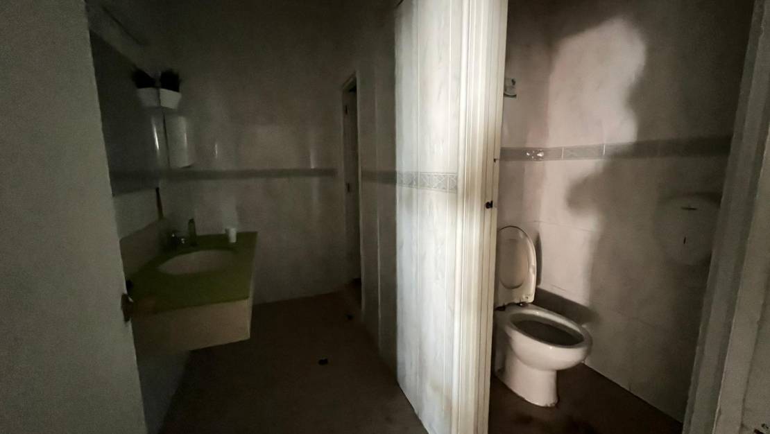 Venta - Commercial Unit - Torrevieja - Cabo cervera