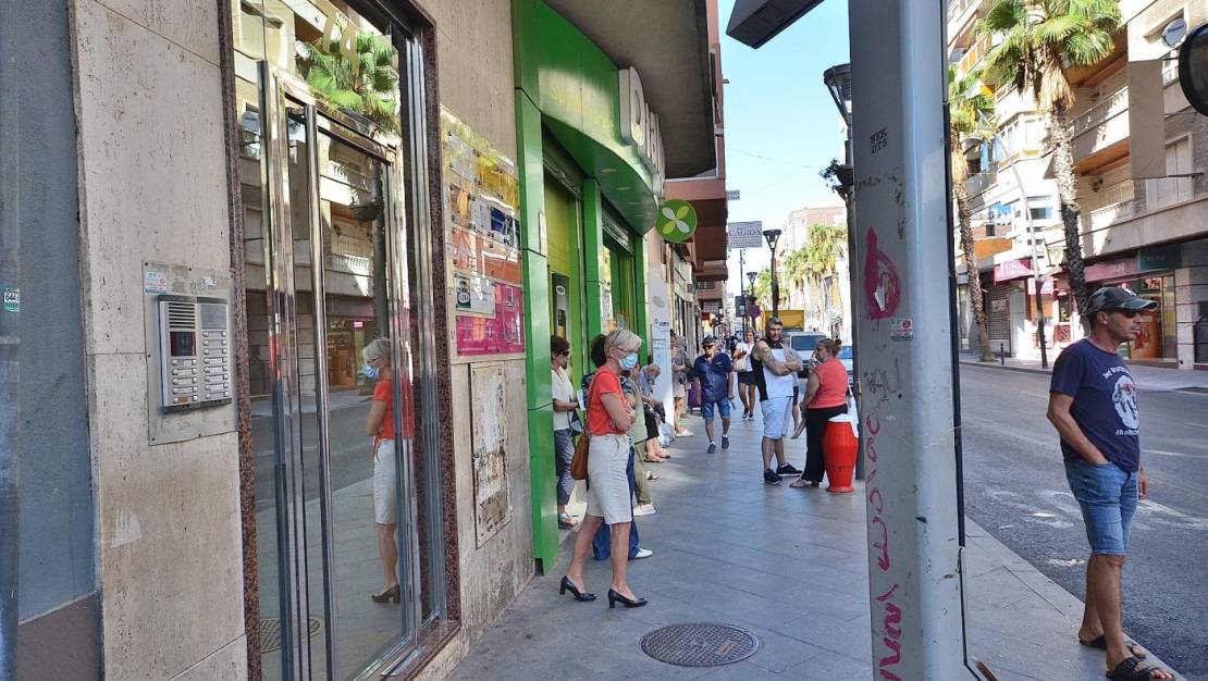Venta - Commercial Unit - Torrevieja - Centro