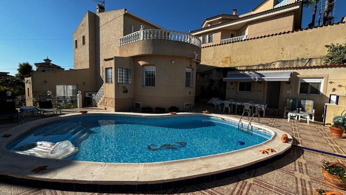 Venta - Detached House / Villa - Ciudad Quesada