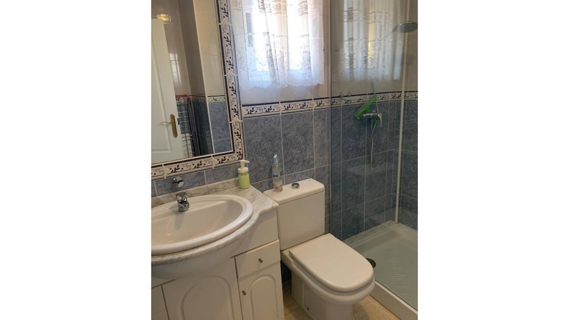 Venta - Detached House / Villa - Guardamar del Segura - Guardamar - El Raso