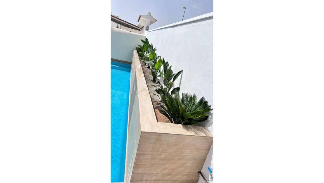 Venta - Detached Villa - Orihuela