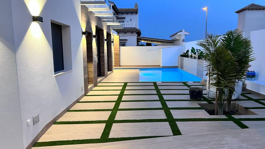 Venta - Detached Villa - Orihuela