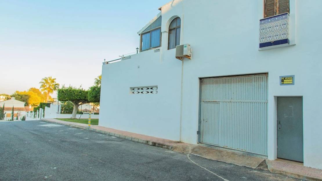 Venta - Garaje - Torrevieja - Torre la mata