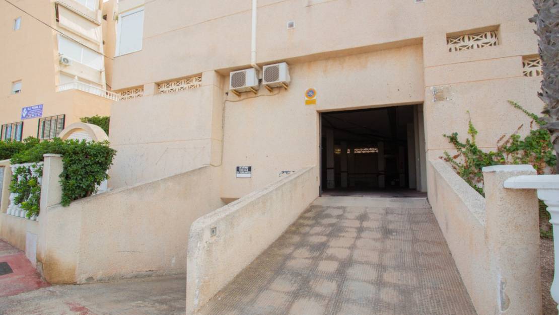 Venta - Garaje - Torrevieja - Torre la mata
