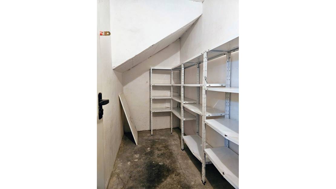 Venta - Garaje - Torrevieja - Torrevieja Centro