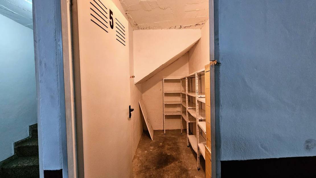 Venta - Garaje - Torrevieja - Torrevieja Centro