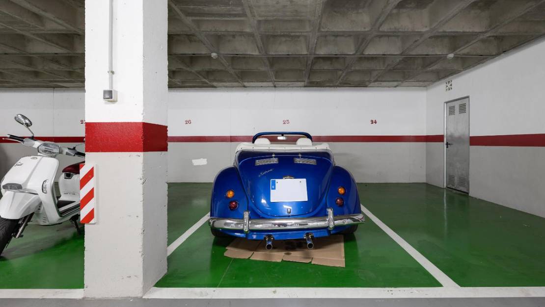 Venta - Garaje - Torrevieja - Torrevieja Centro