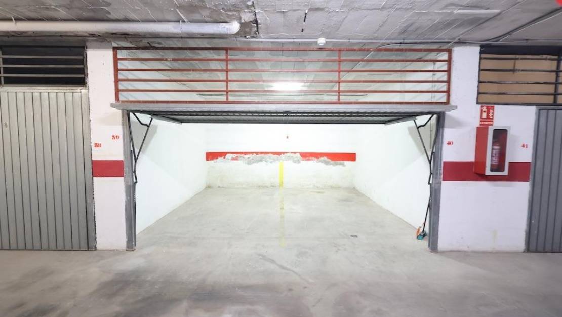 Venta - Garaje - Torrevieja - Torrevieja Centro