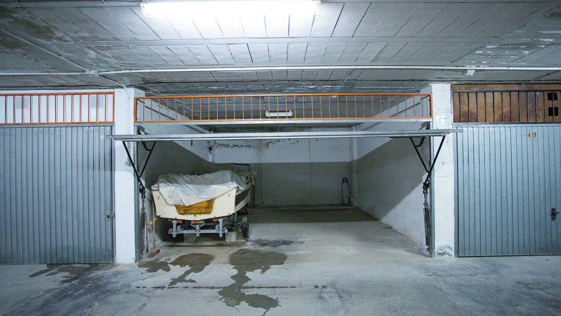 Venta - Garaje - Torrevieja - Torrevieja Centro