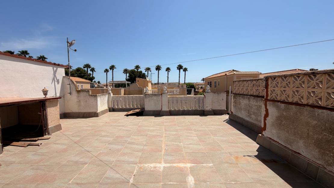Venta - Ground Floor Bungalow - Torrevieja - El limonar