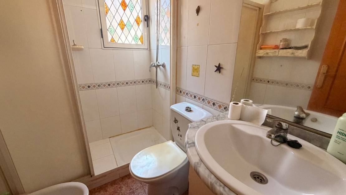 Venta - Ground Floor Bungalow - Torrevieja - El limonar