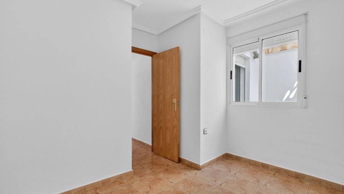 Venta - Ground Floor - Torrevieja - El limonar