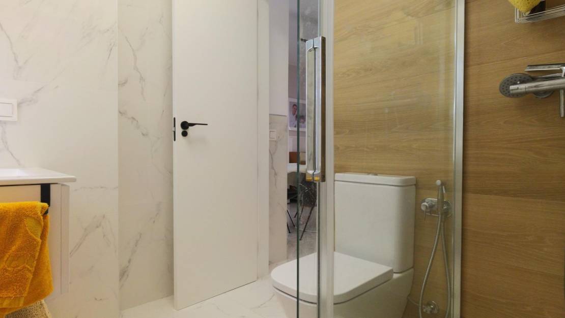 Venta - Ground Floor - Torrevieja - La Veleta