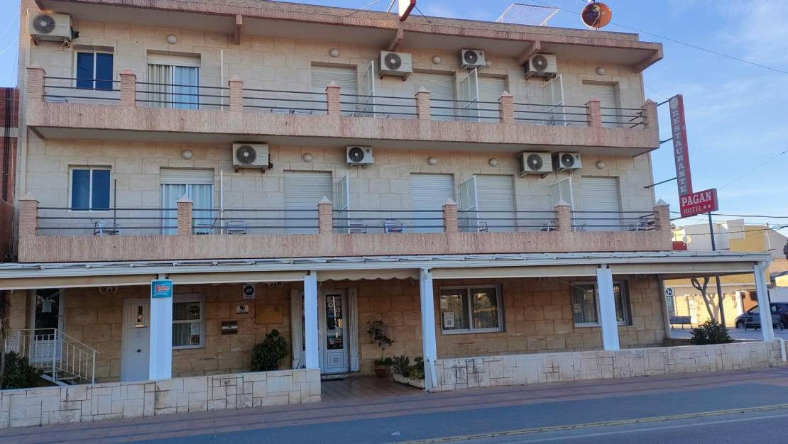 Venta - Hotel - Murcia - Puertos de Santa Barbara