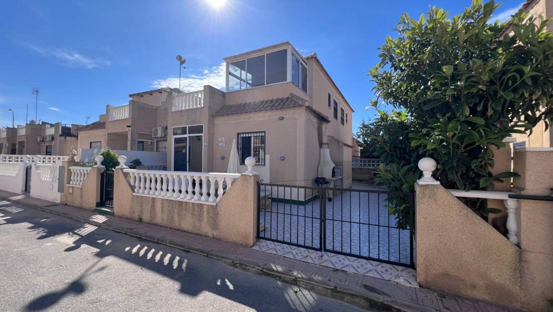 Venta - House - Torrevieja - Centro