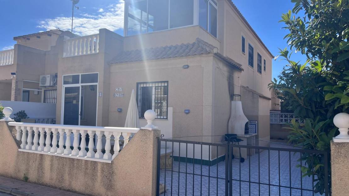 Venta - House - Torrevieja - Centro