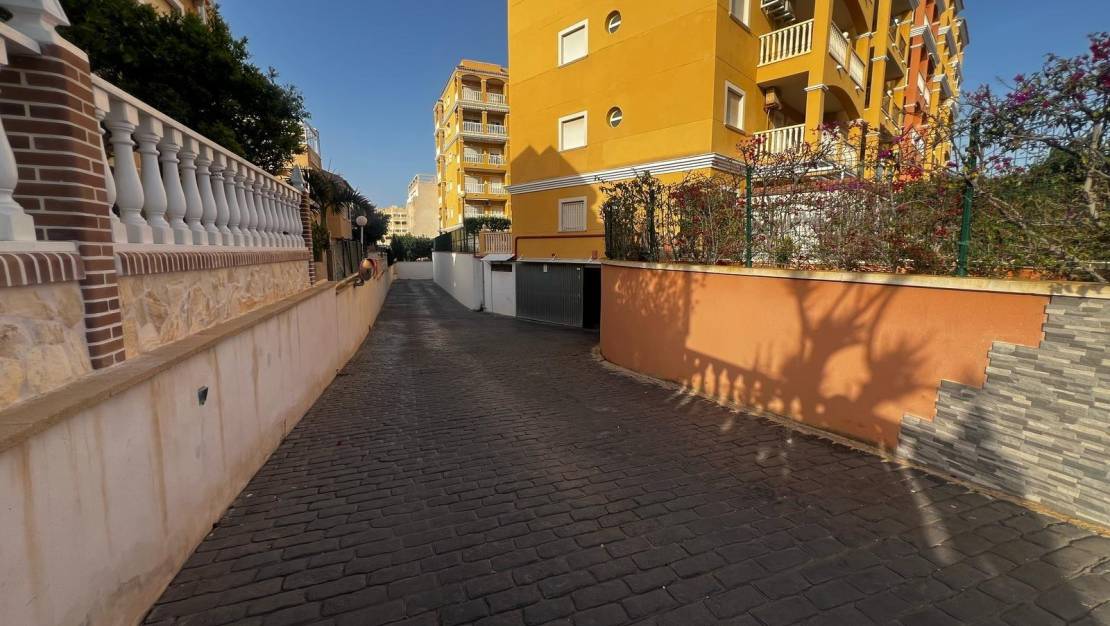 Venta - Parking - Torrevieja - Torreblanca