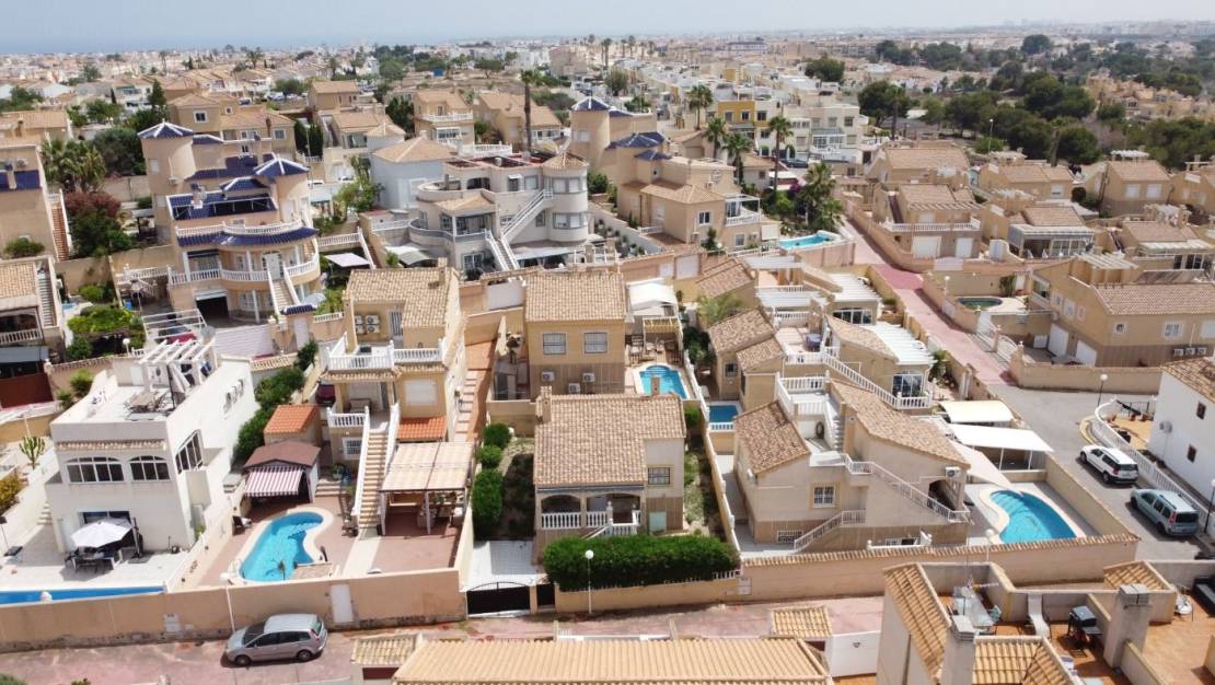 Venta - Terraced house - Orihuela Costa - La Florida