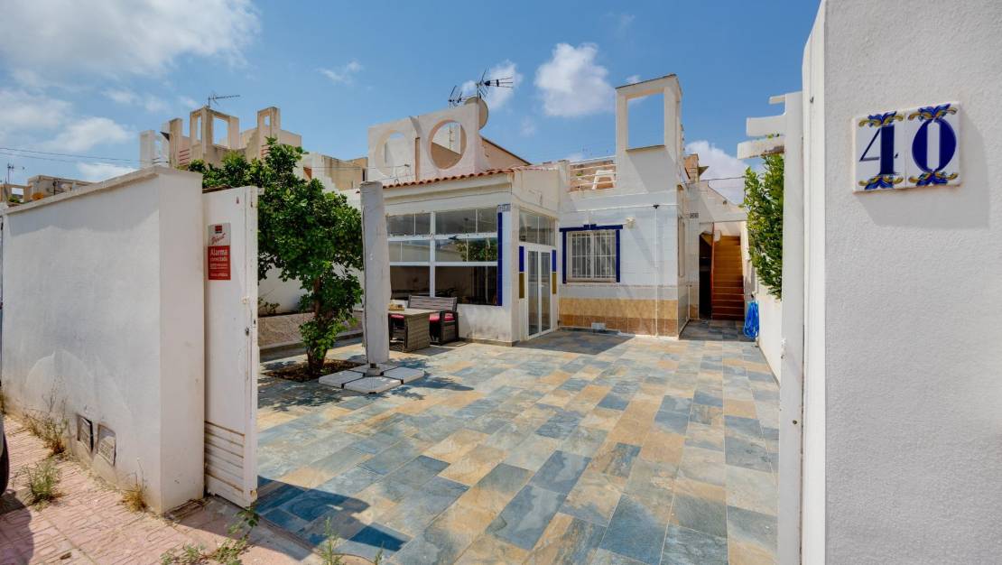 Venta - Terraced house - Torrevieja - La Siesta - El Salado - Torreta