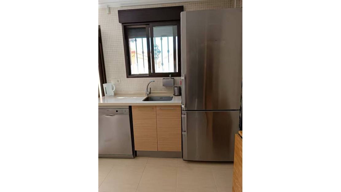 Venta - Terraced house - Torrevieja - Parque Acuático - Sector 25