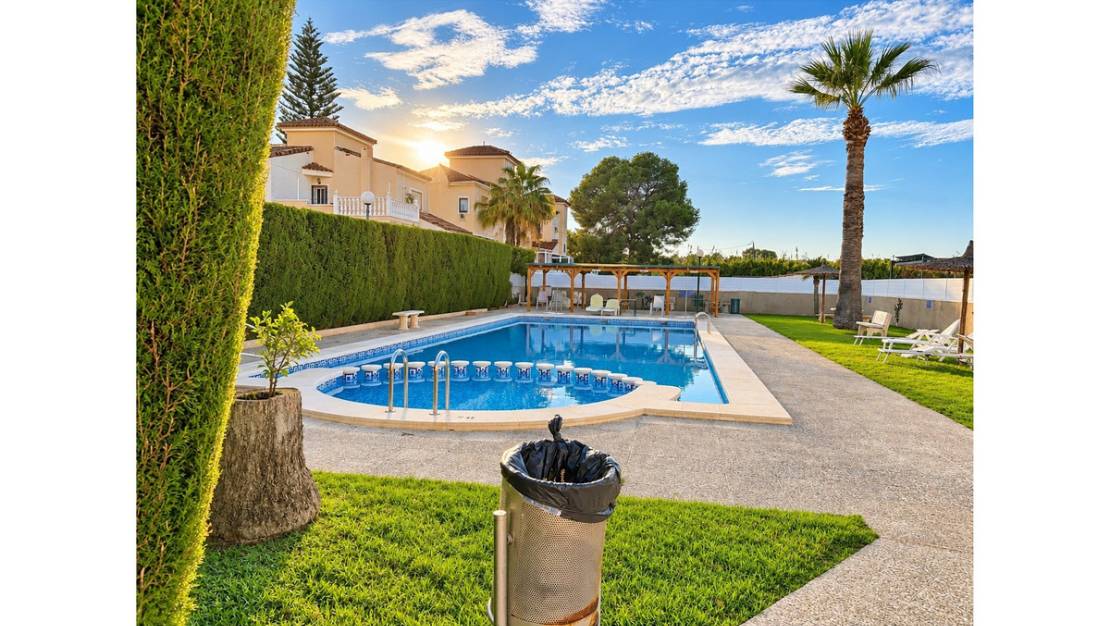 Venta - Town House - Algorfa - Algorfa Centro