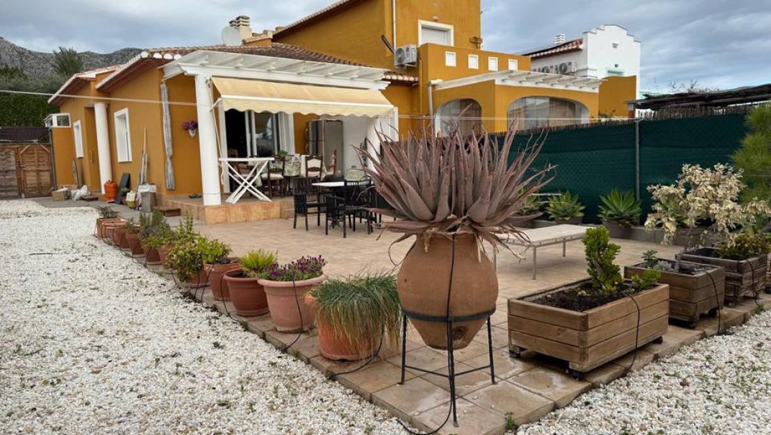 Venta - Town House - Beniarbeig - Beniarbeig Centro