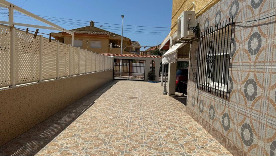 Venta - Town House - Cartagena - Los Nietos