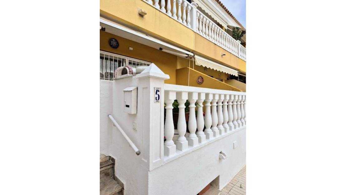 Venta - Town House - Cartagena - Los Nietos