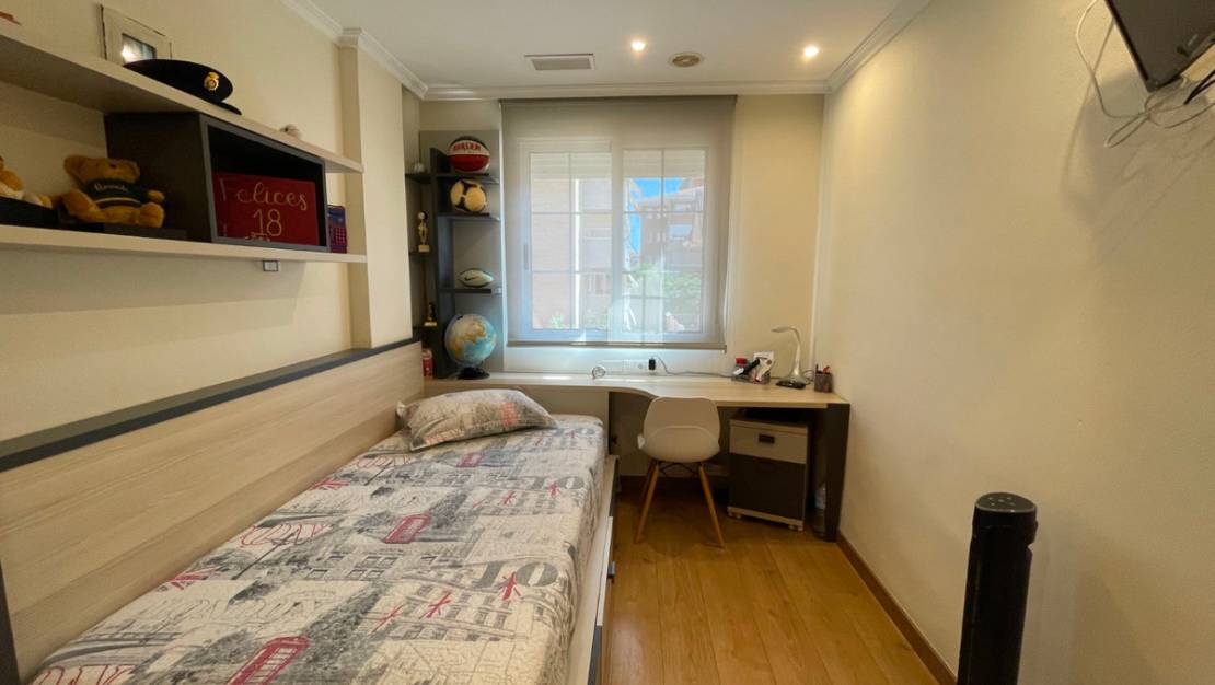 Venta - Town House - Elche - Elche Centro
