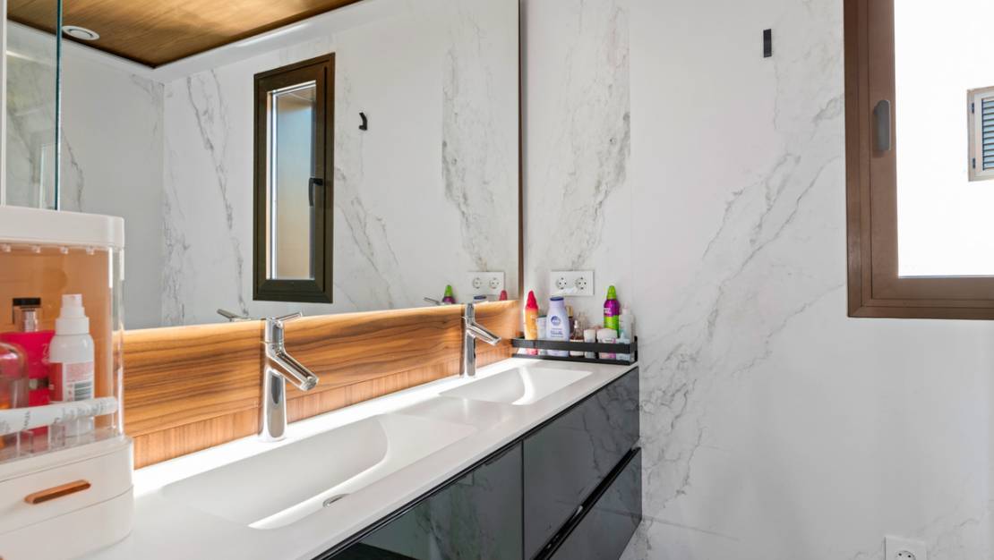 Venta - Town House - Guardamar del Segura - Guardamar del Segura Centro