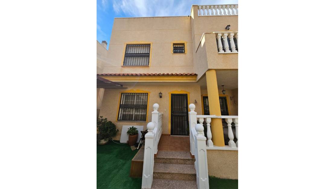 Venta - Town House - Guardamar del Segura - Guardamar del Segura Centro