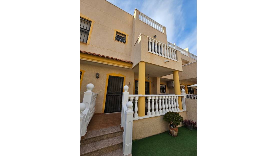 Venta - Town House - Guardamar del Segura - Guardamar del Segura Centro