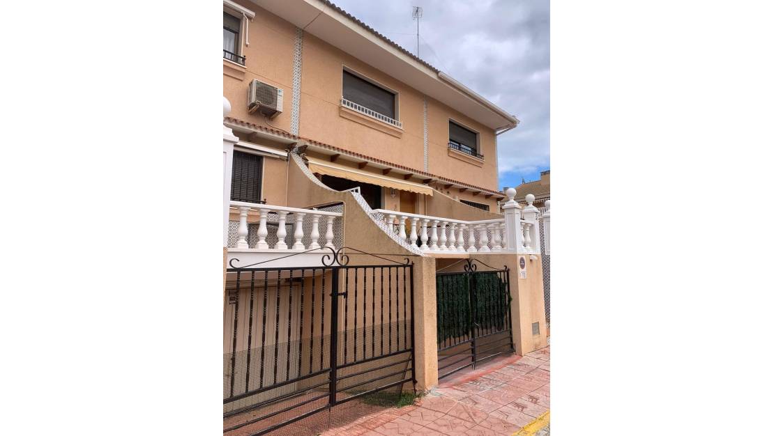 Venta - Town House - Guardamar del Segura - Guardamar del Segura Centro