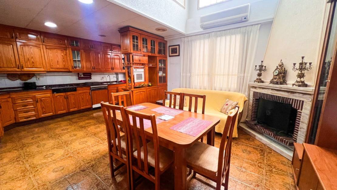 Venta - Town House - Guardamar del Segura - Guardamar del Segura Centro