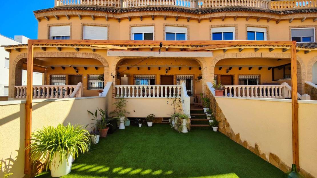 Venta - Town House - Guardamar del Segura - Guardamar del Segura Centro