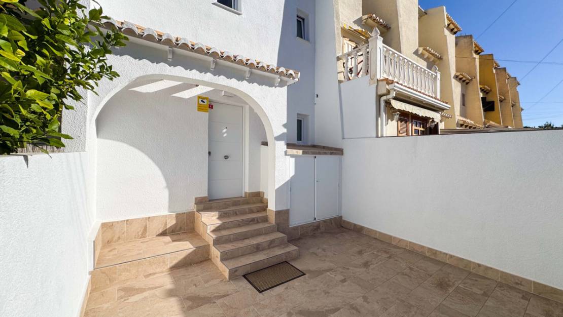 Venta - Town House - Orihuela - Los Balcones