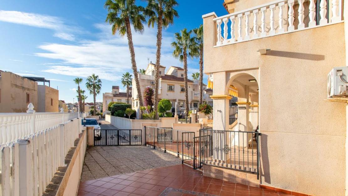 Venta - Town House - Orihuela - Villamartin