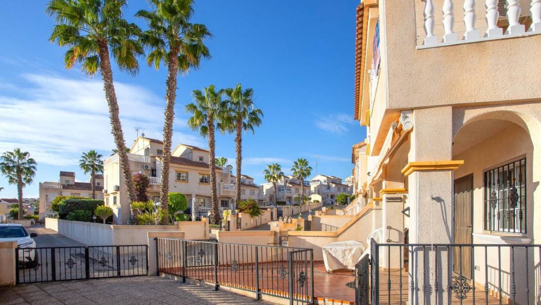 Venta - Town House - Orihuela - Villamartin
