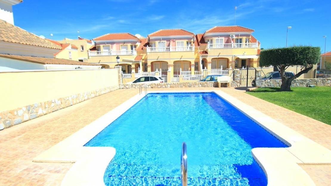 Venta - Town House - Orihuela - Villamartin