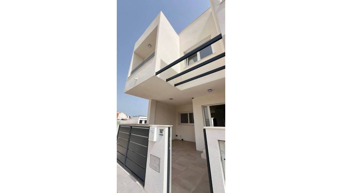 Venta - Town House - Pilar de la Horadada - Pilar de la Horadada Centro