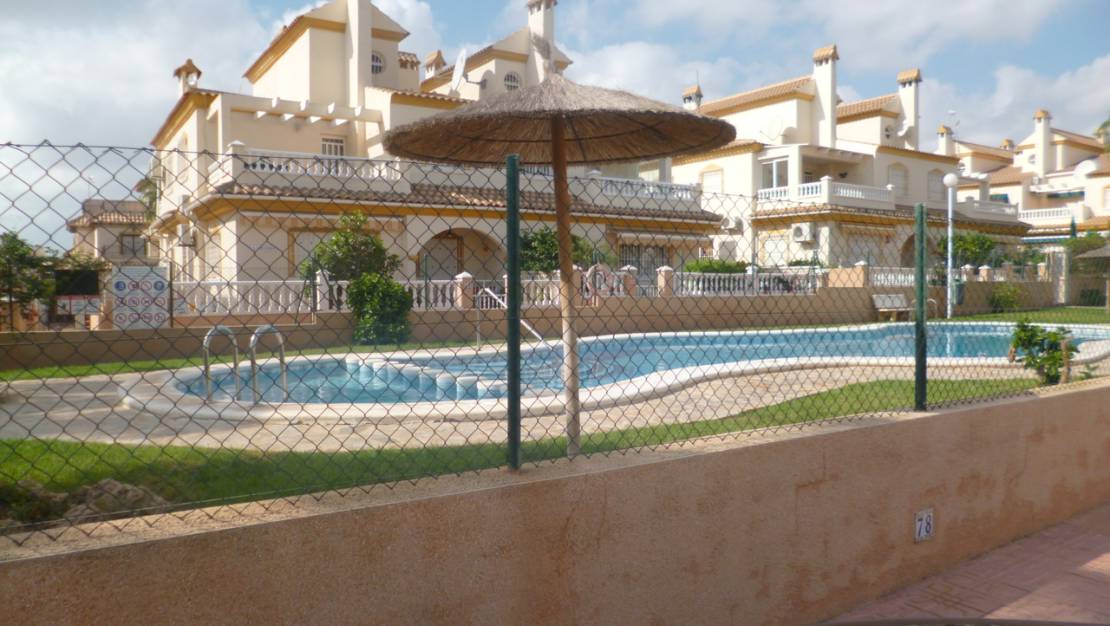Venta - Town House - Play Flamenca