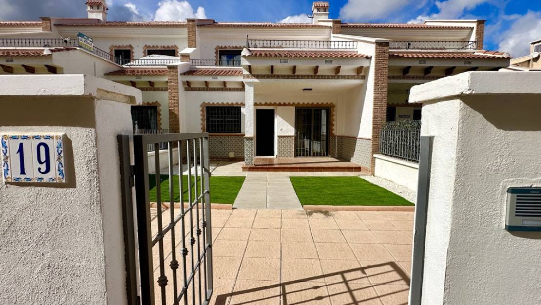 Venta - Town House - San Miguel de Salinas - San Miguel de Salinas Centro
