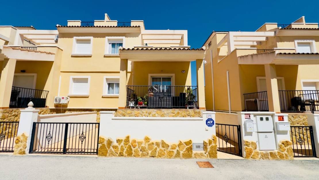Venta - Town House - San Miguel de Salinas - San Miguel de Salinas Centro