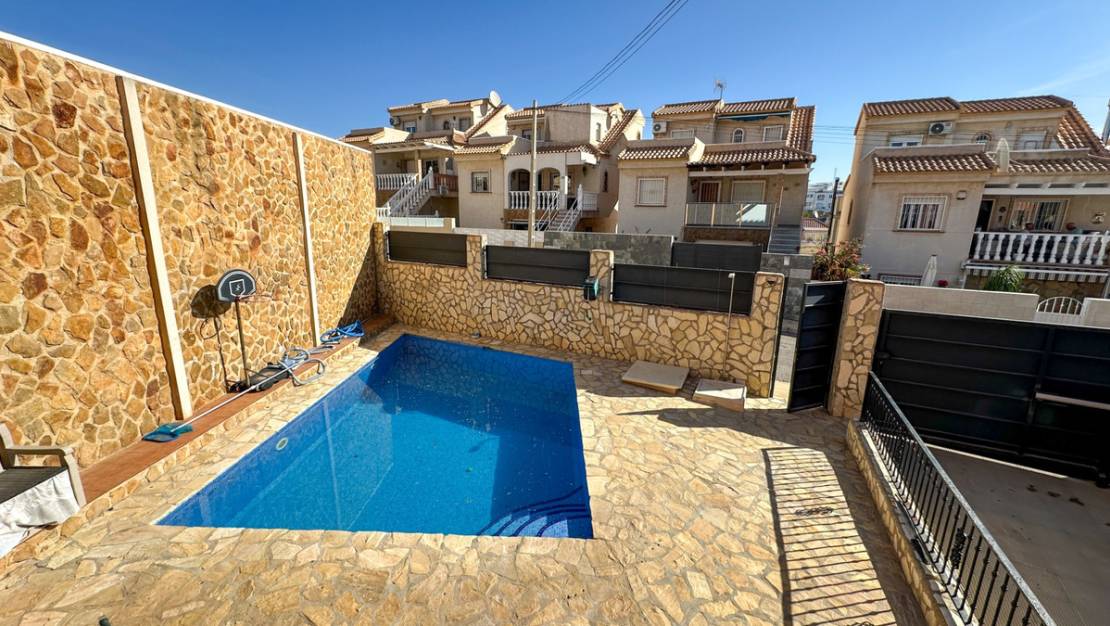 Venta - Town House - San Miguel de Salinas - San Miguel de Salinas Centro