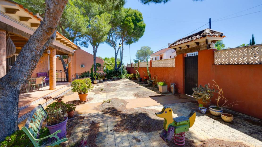 Venta - Town House - San Miguel de Salinas - San Miguel de Salinas Centro