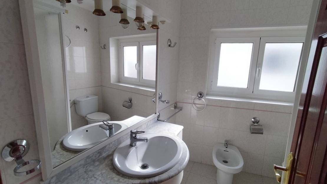 Venta - Town House - Sax - Sax Centro